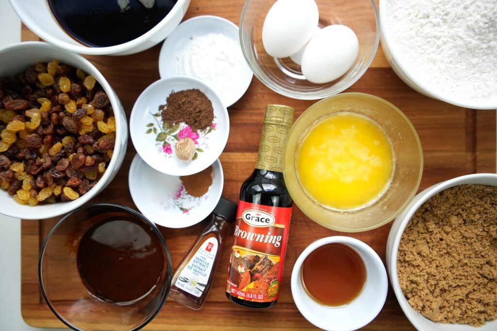 ingredients for making jamaican easter bun