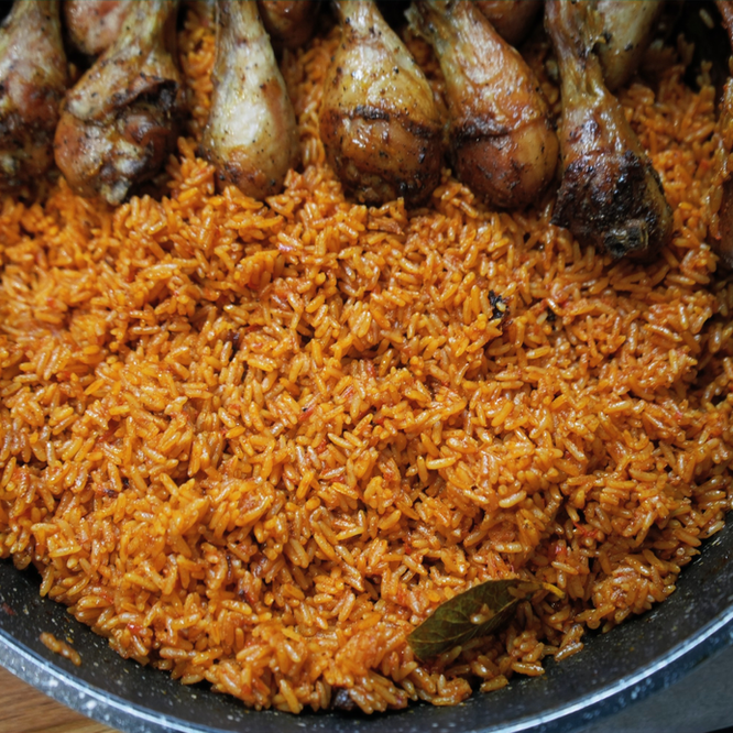 nigerian jollof rice with chicken drumsticks