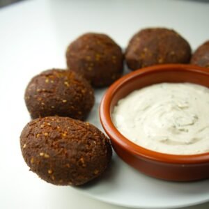 falafels and yoghurt tahini sauce.